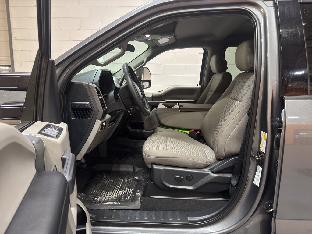 2022 Ford Super Duty F-250 SRW XL