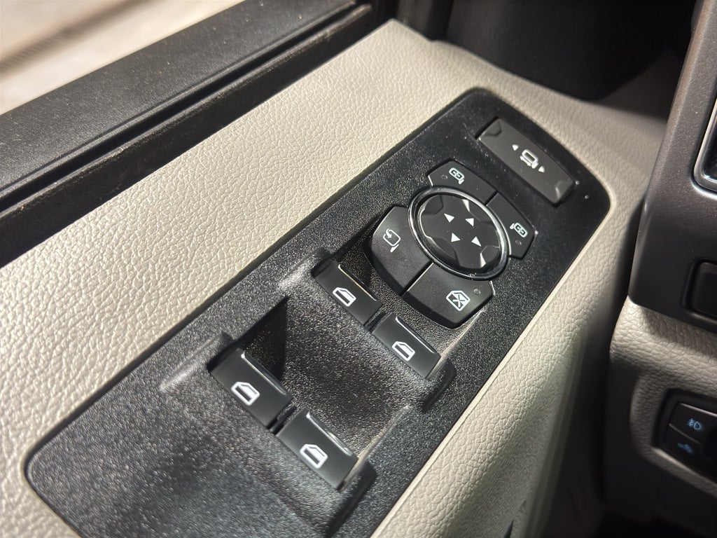 2022 Ford Super Duty F-250 SRW XL