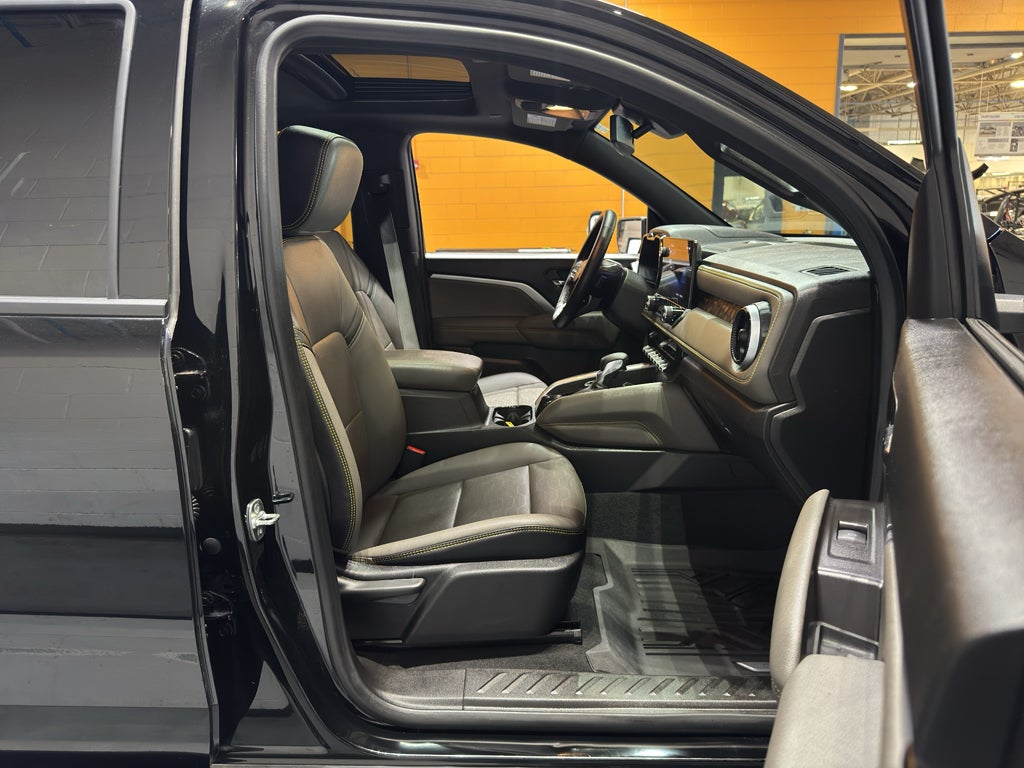 2025 Chevrolet Colorado ZR2
