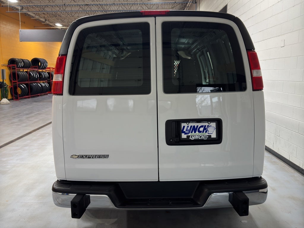 2023 Chevrolet Express Cargo 2500 WT