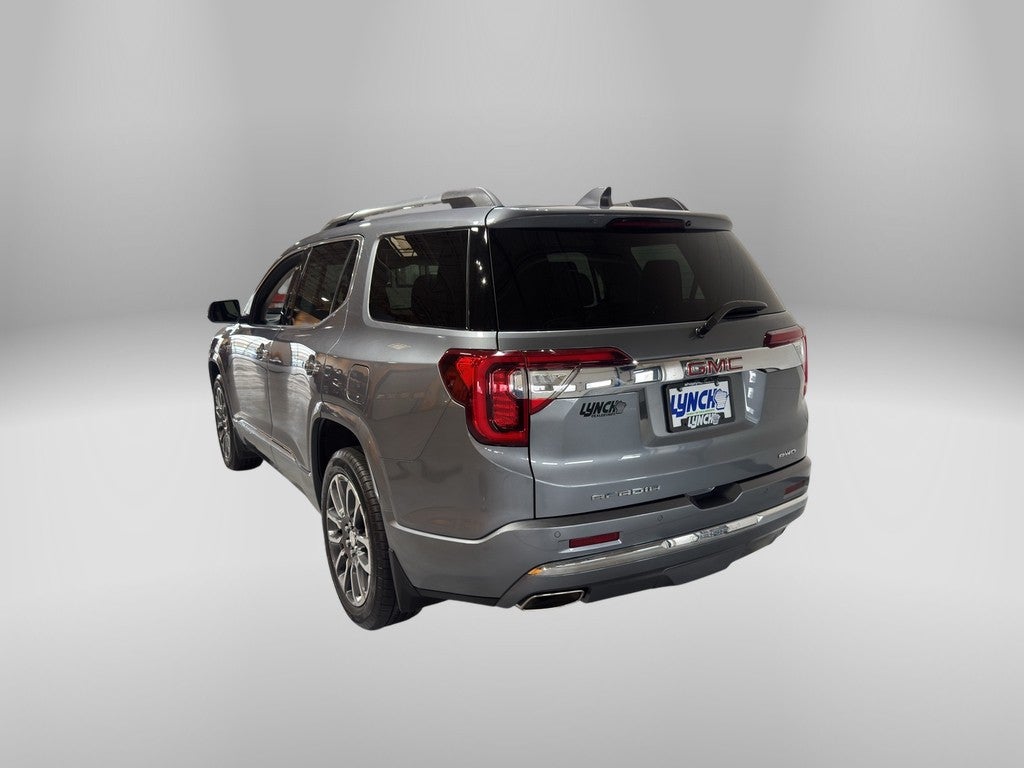 2022 GMC Acadia Denali