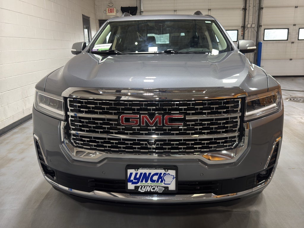 2022 GMC Acadia Denali