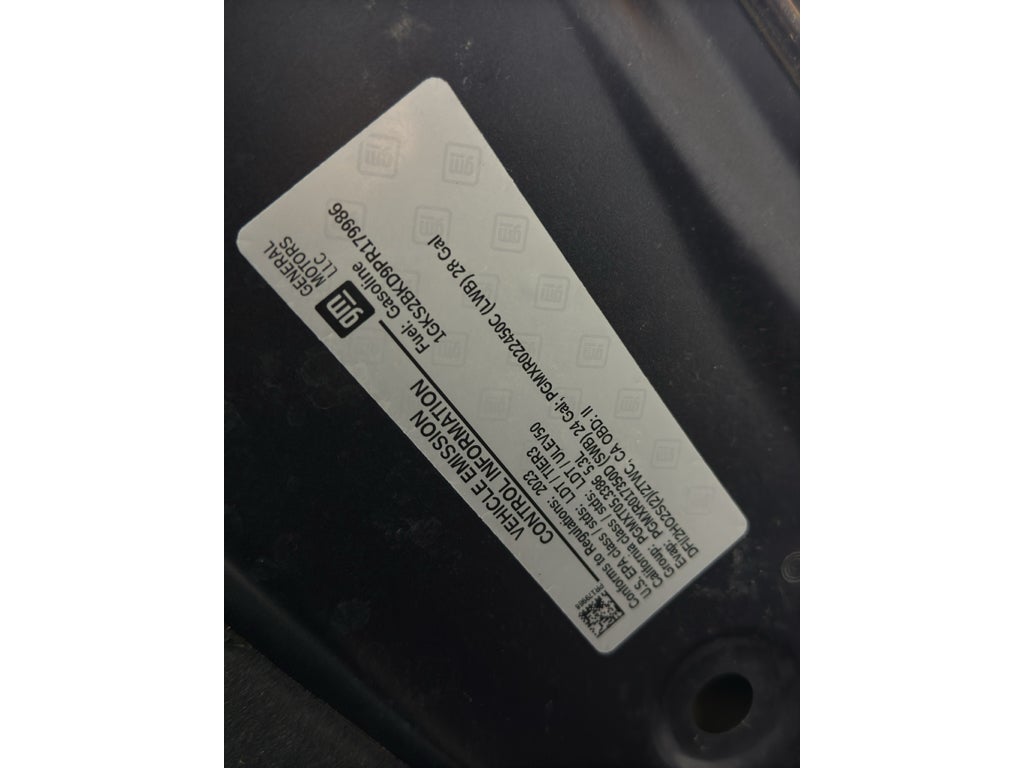 2023 GMC Yukon SLT
