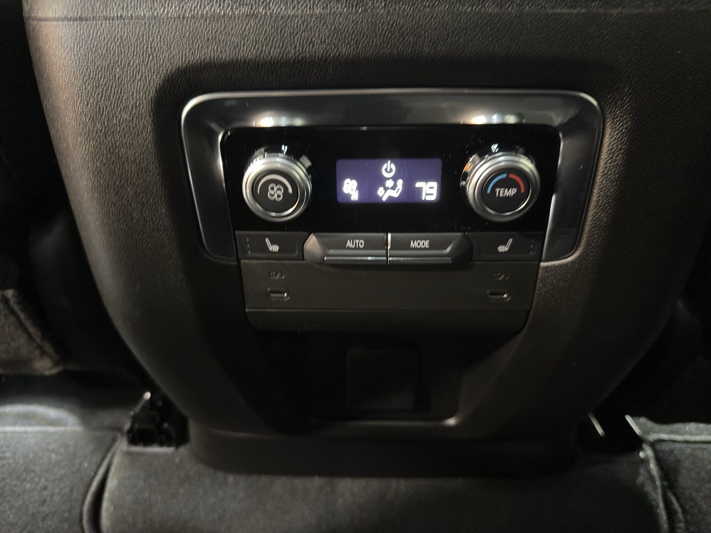 2025 GMC Yukon XL Elevation