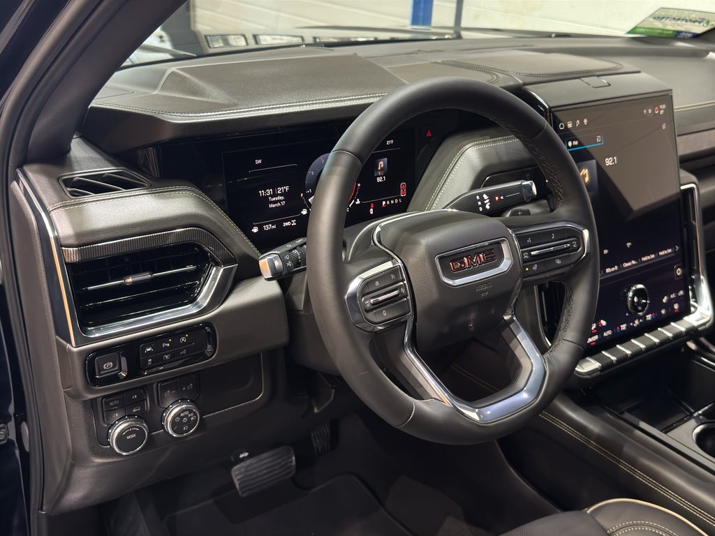 2025 GMC Yukon XL Elevation