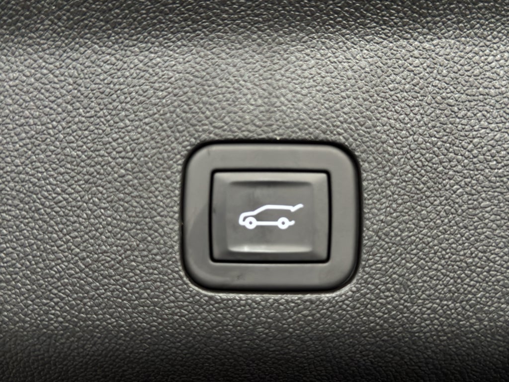 2025 GMC Yukon XL Elevation