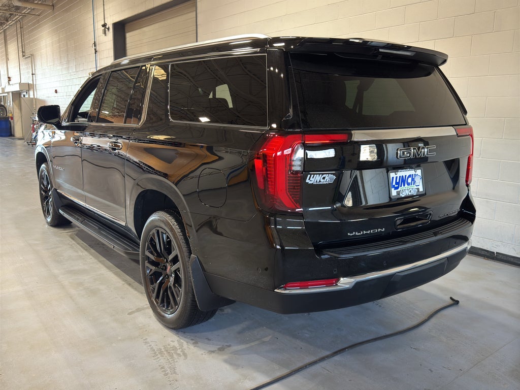 2025 GMC Yukon XL Elevation