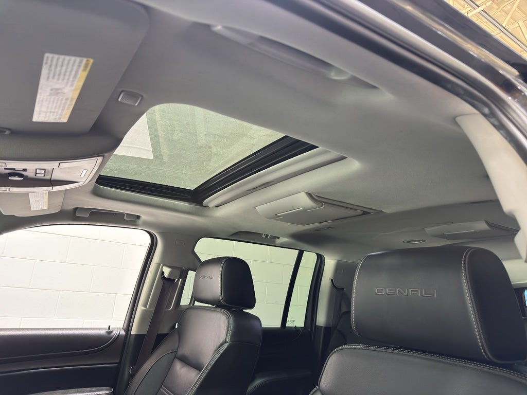 2017 GMC Yukon XL Denali