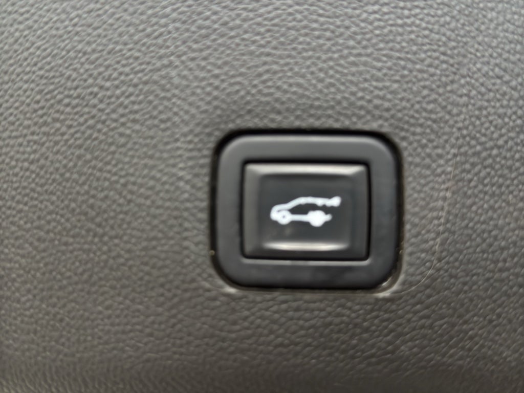 2022 Chevrolet Traverse High Country