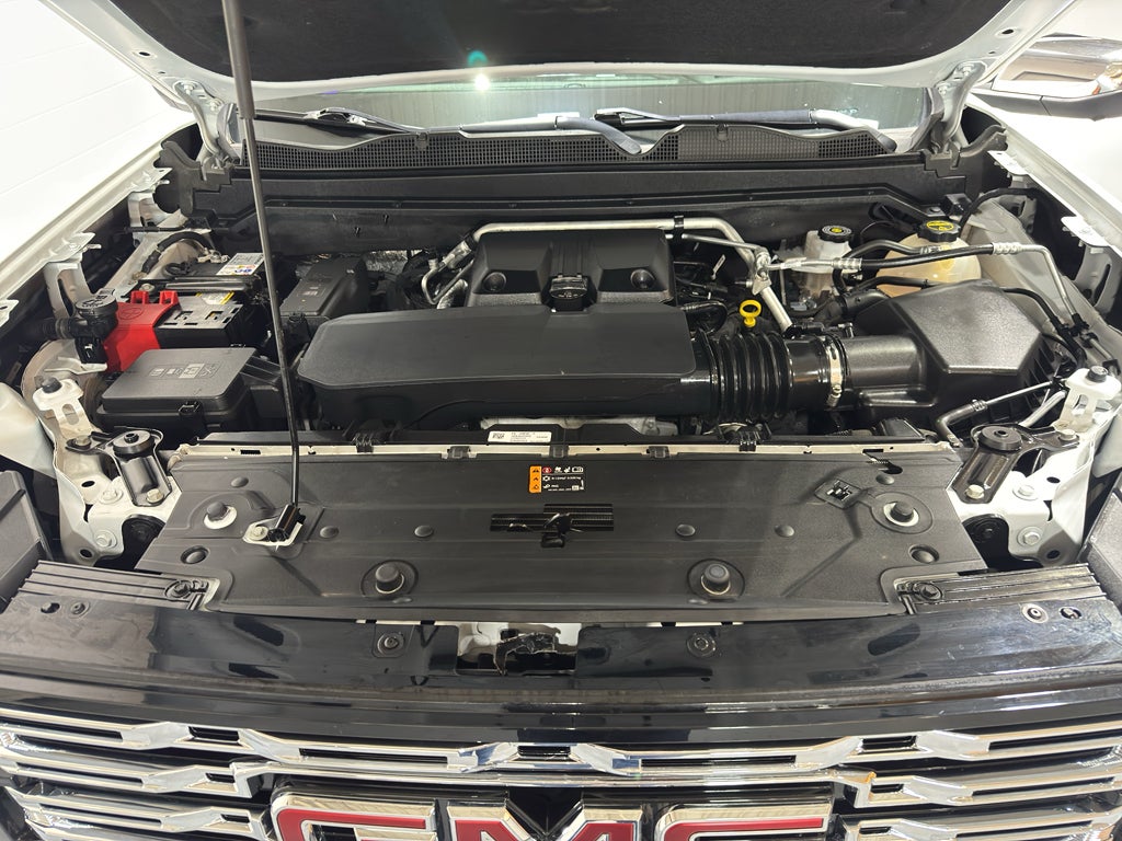 2024 GMC Canyon Denali