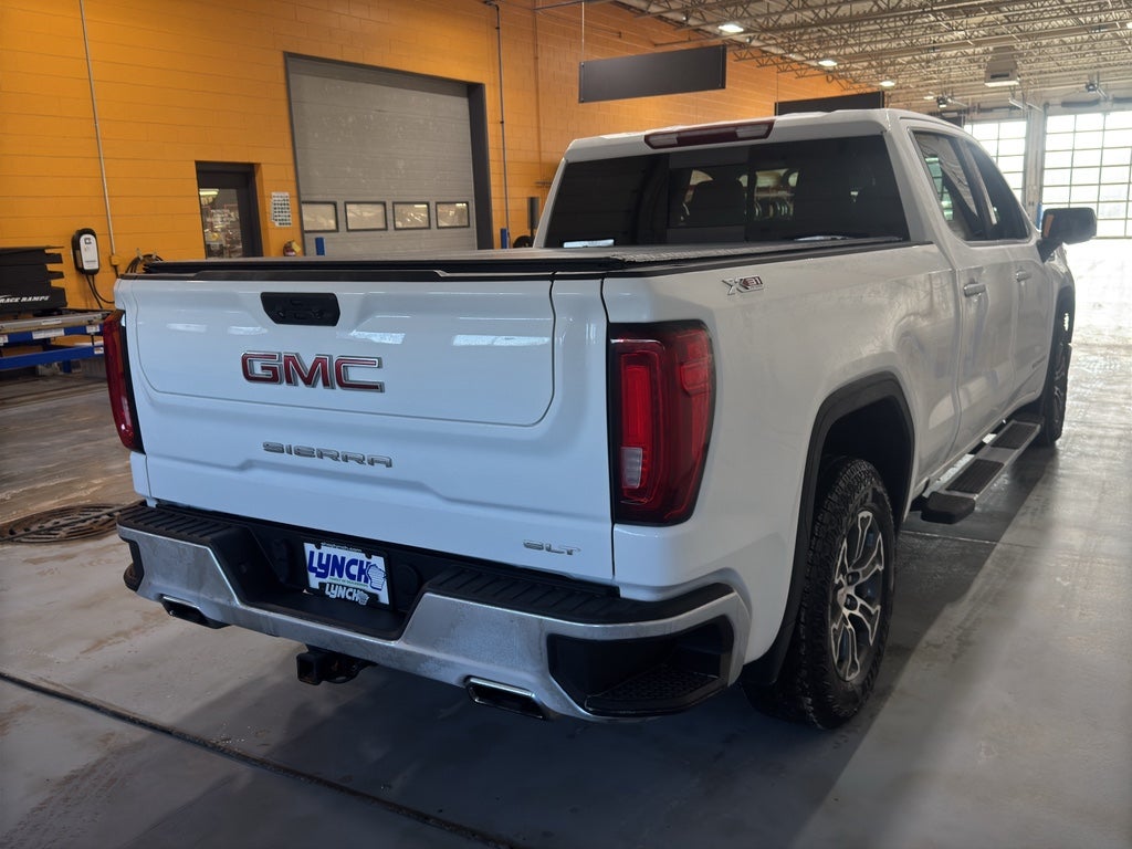 2022 GMC Sierra 1500 SLT