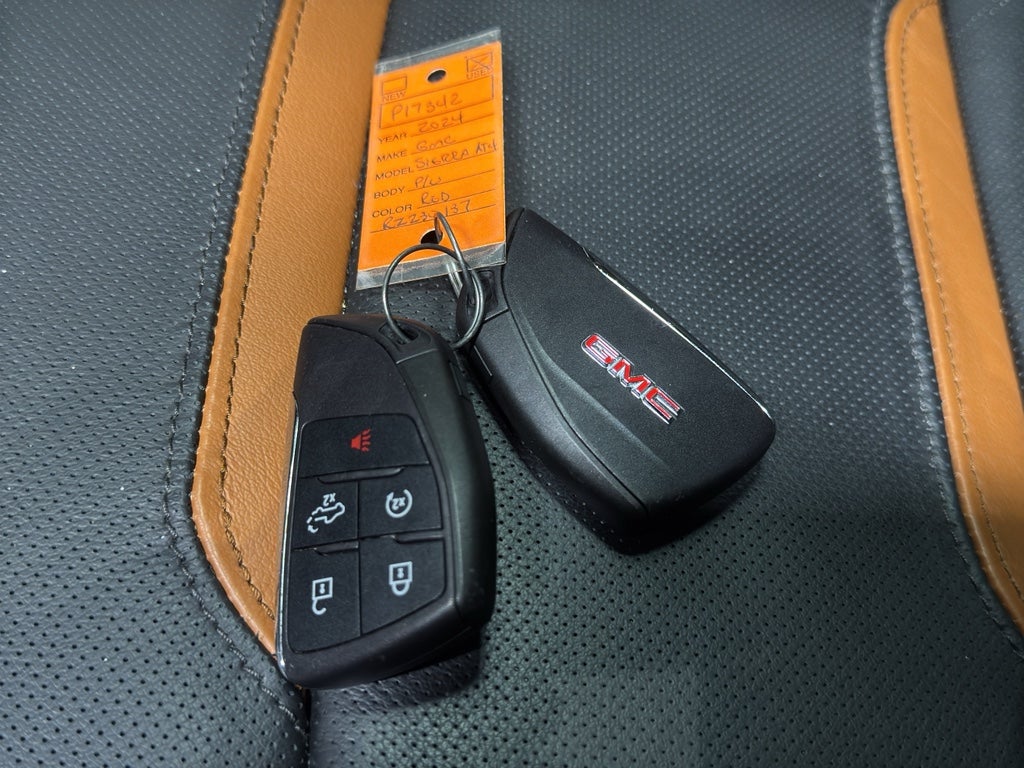 2024 GMC Sierra 1500 AT4