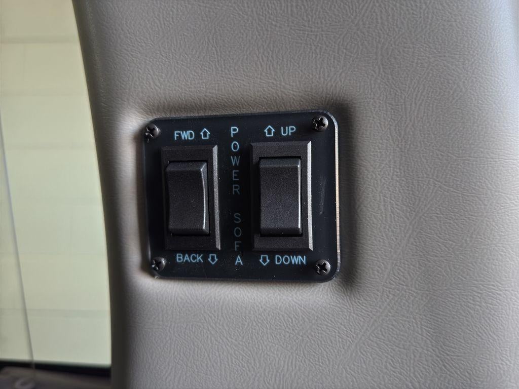 2025 GMC Savana Cargo 2500 Work Van