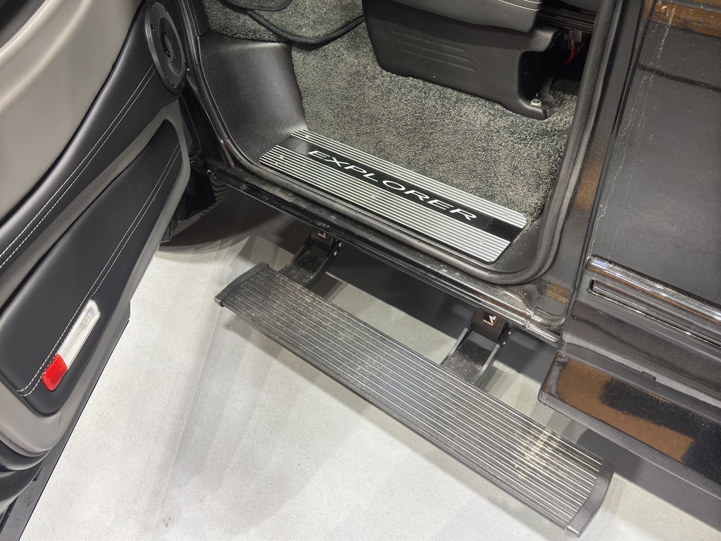 2025 GMC Savana Cargo 2500 Work Van