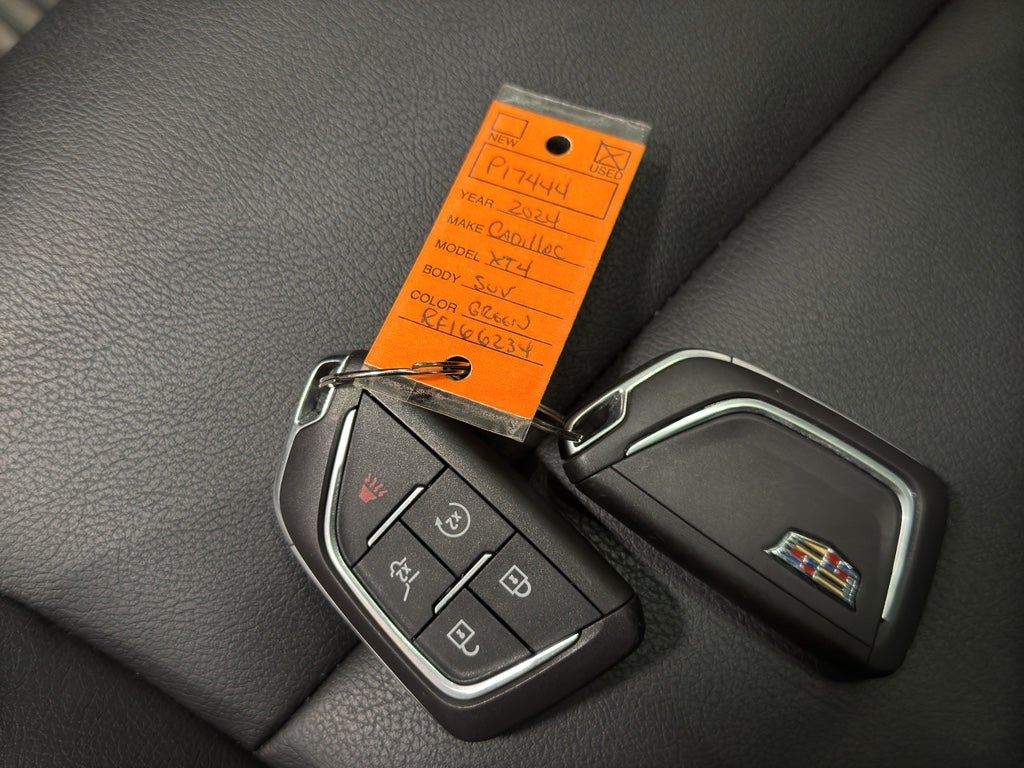 2024 Cadillac XT4 Sport