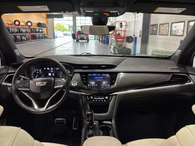 2024 Cadillac XT6 Sport