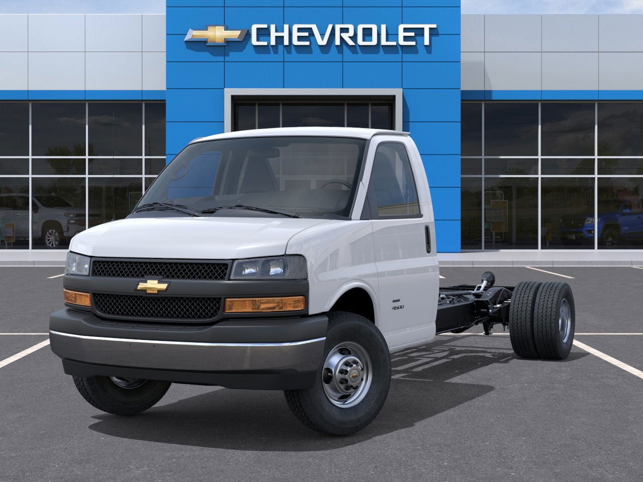 2026 Chevrolet Express Cutaway 4500 2WT