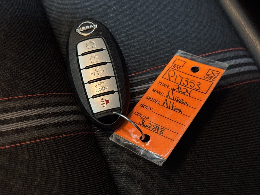 2024 Nissan Altima 2.5 SR