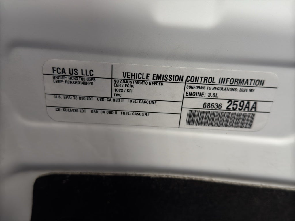 2024 Chrysler Pacifica Touring L