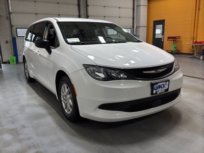 2024 Chrysler Voyager LX