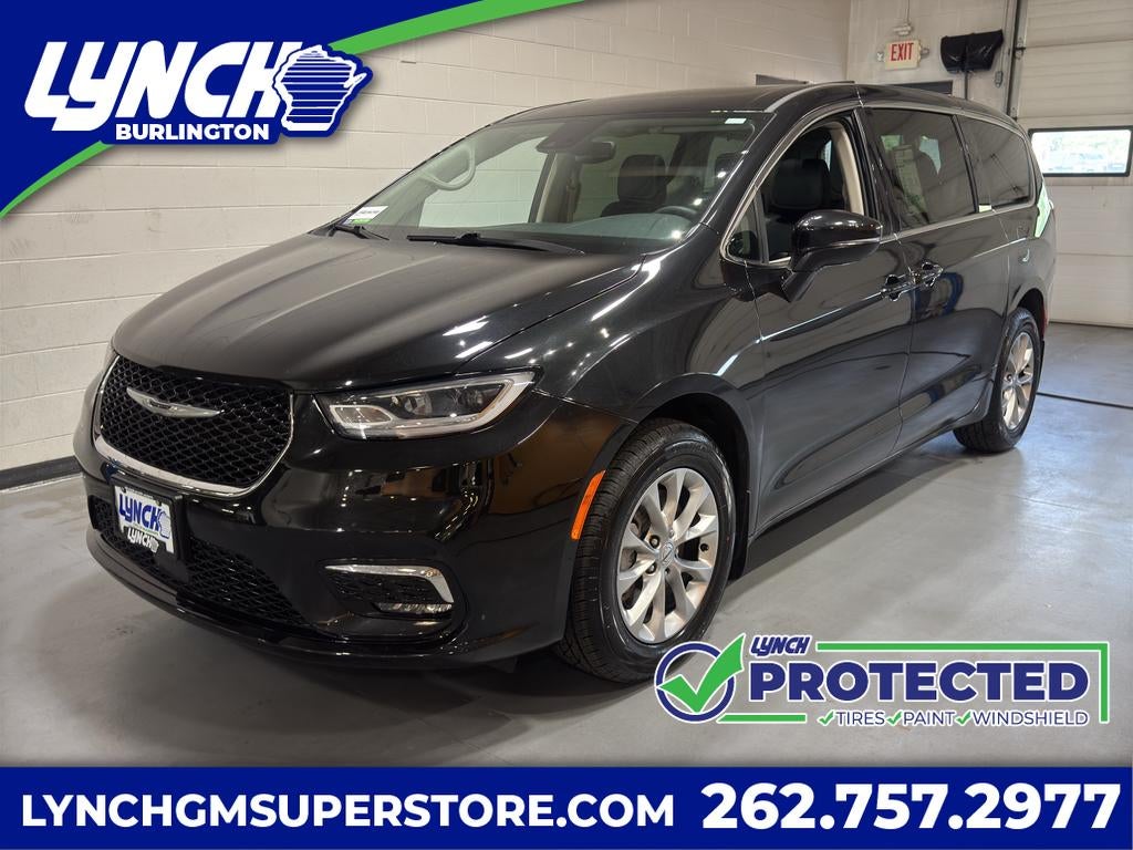2023 Chrysler Pacifica Touring L AWD's photo