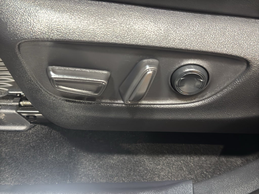 2026 Toyota Grand Highlander LE