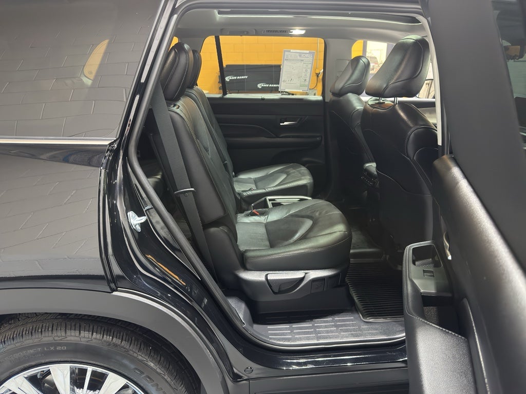 2026 Toyota Grand Highlander LE