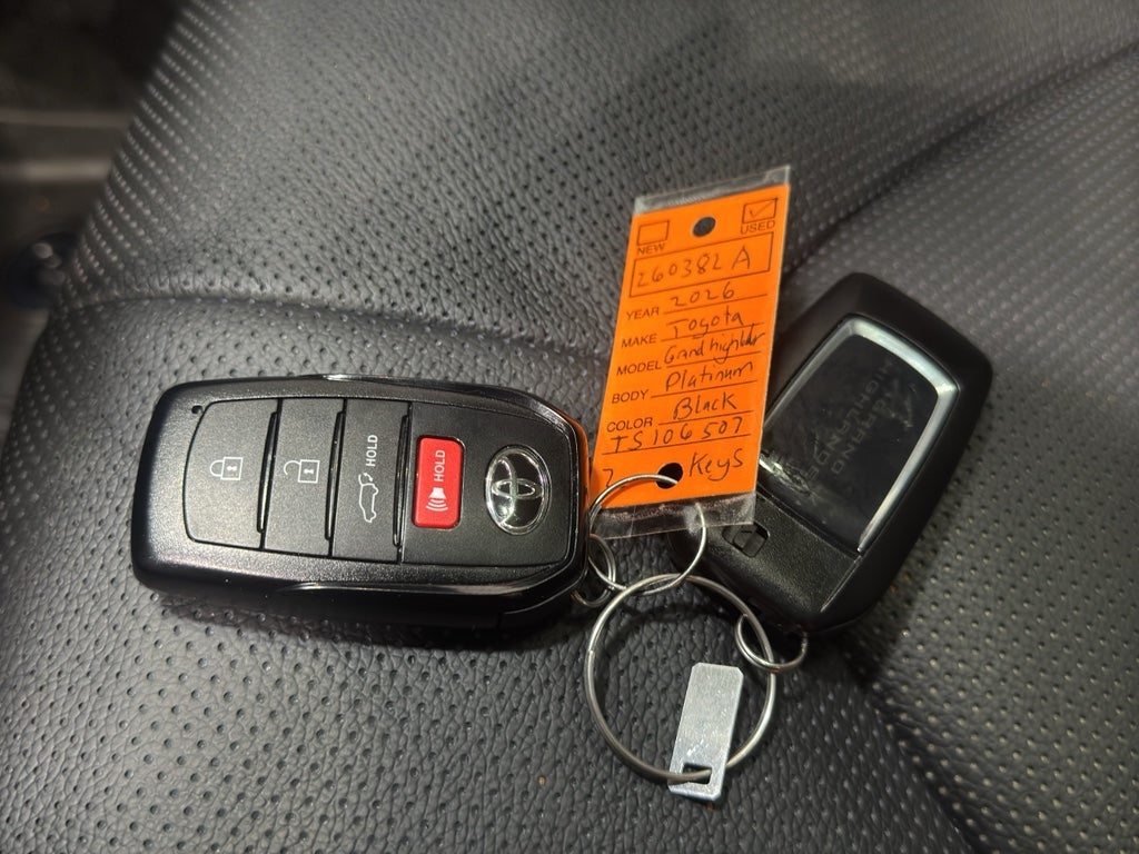 2026 Toyota Grand Highlander LE