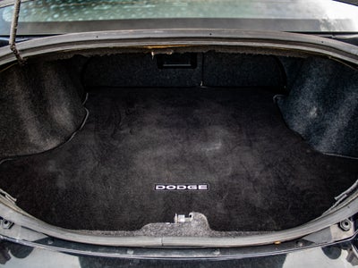 2011 Dodge Avenger Lux