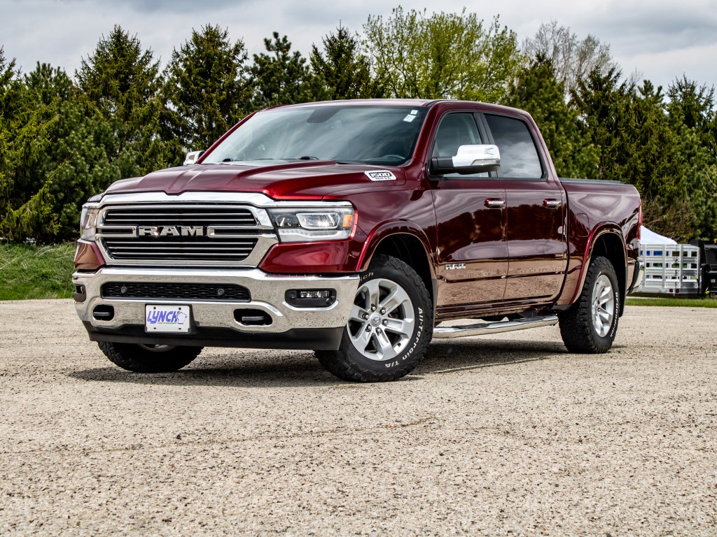 2019 RAM 1500 Laramie Crew Cab 4x4 5'7" Box