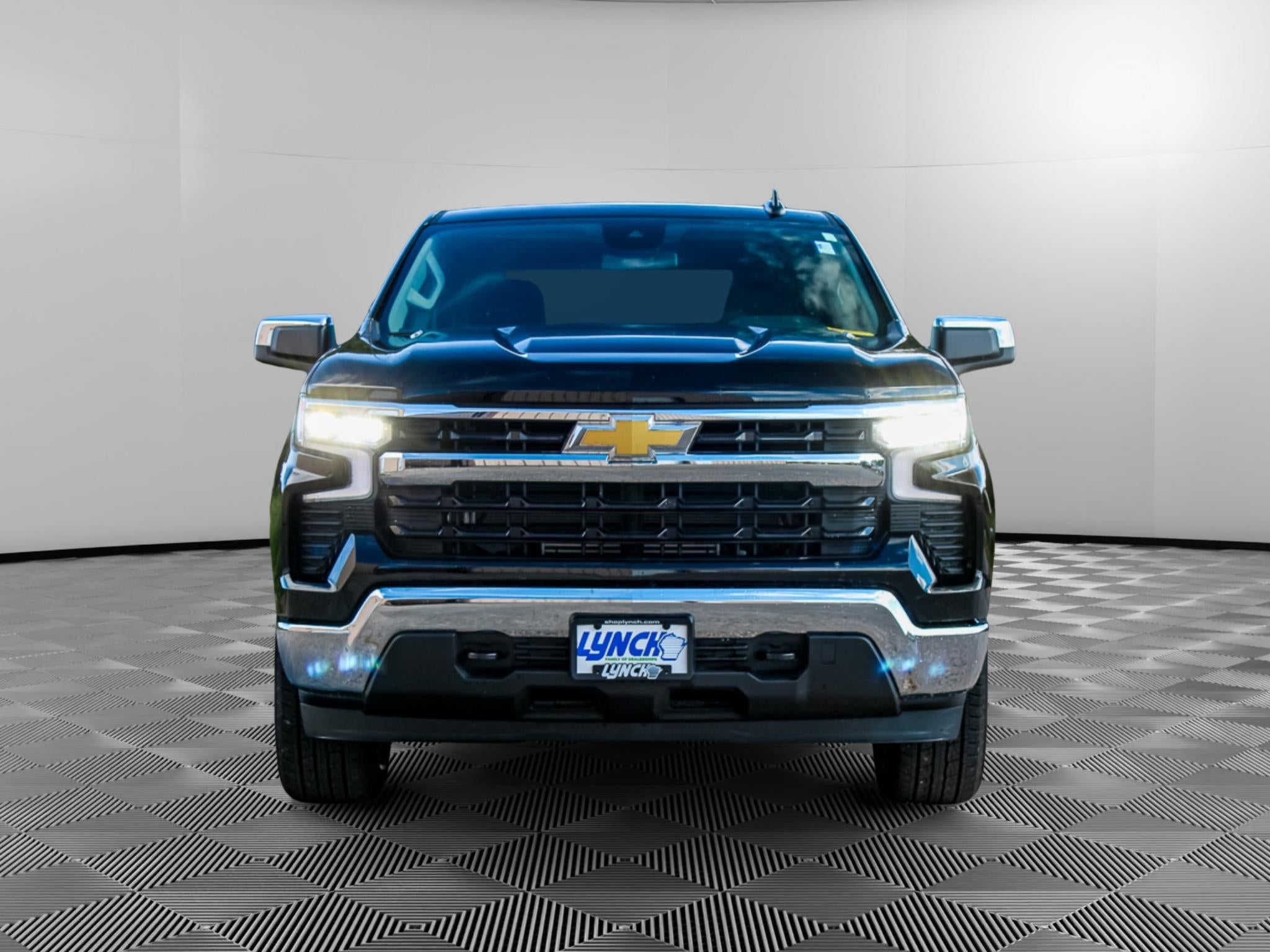 2025 Chevrolet Silverado 1500 LT (2FL)