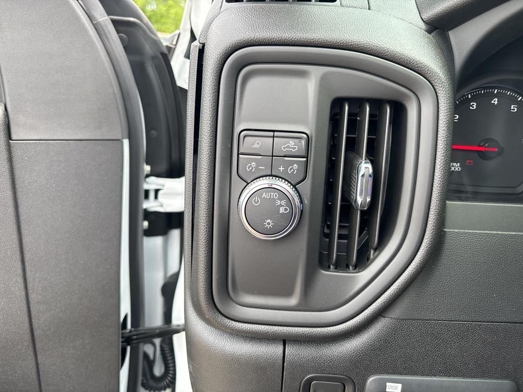 2024 GMC Sierra 2500 HD Pro