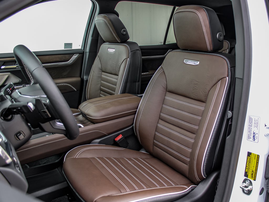 2027 GMC Acadia Denali Ultimate
