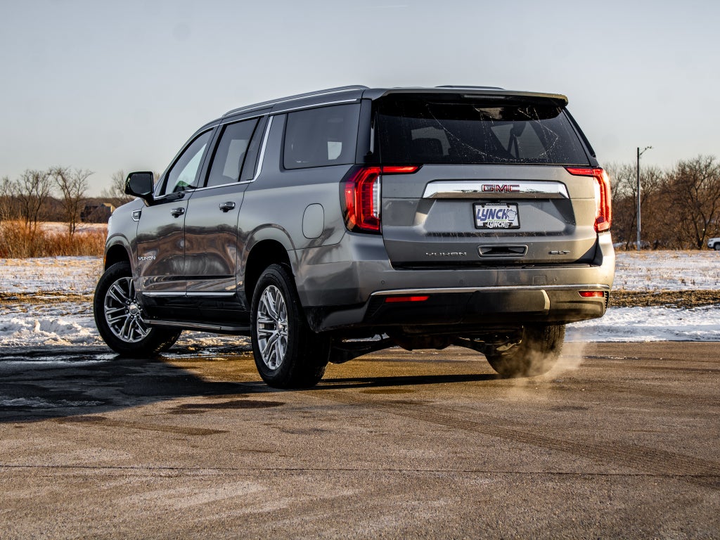 2022 GMC Yukon XL SLT