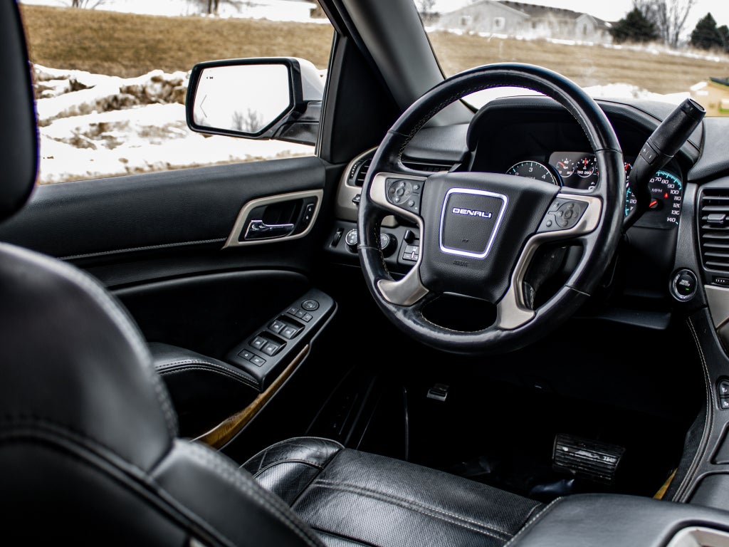 2017 GMC Yukon XL Denali