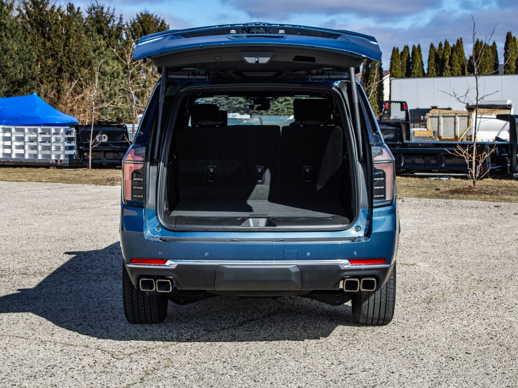 2025 Chevrolet Suburban High Country