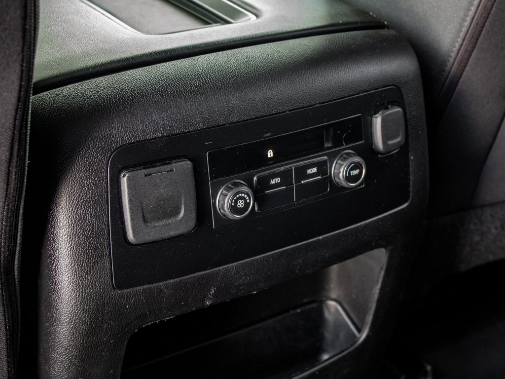 2020 Chevrolet Suburban LS