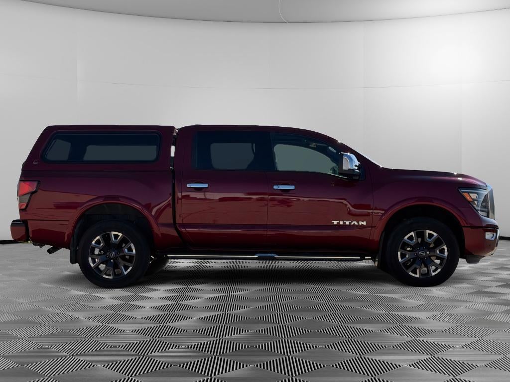2023 Nissan TITAN Crew Cab Platinum Reserve 4x4