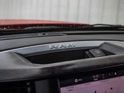 2024 RAM 2500 Big Horn Crew Cab 4x4 6'4" Box