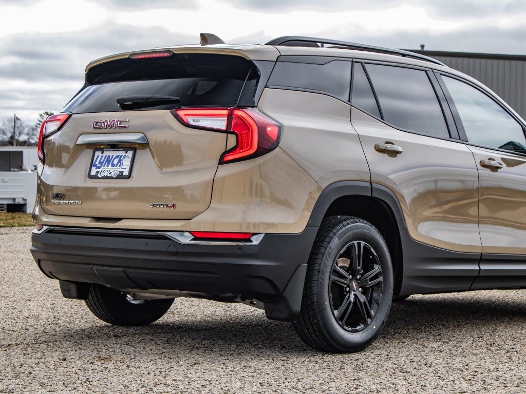2022 GMC Terrain AT4