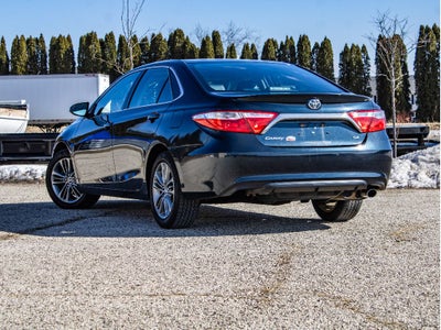 2016 Toyota Camry SE