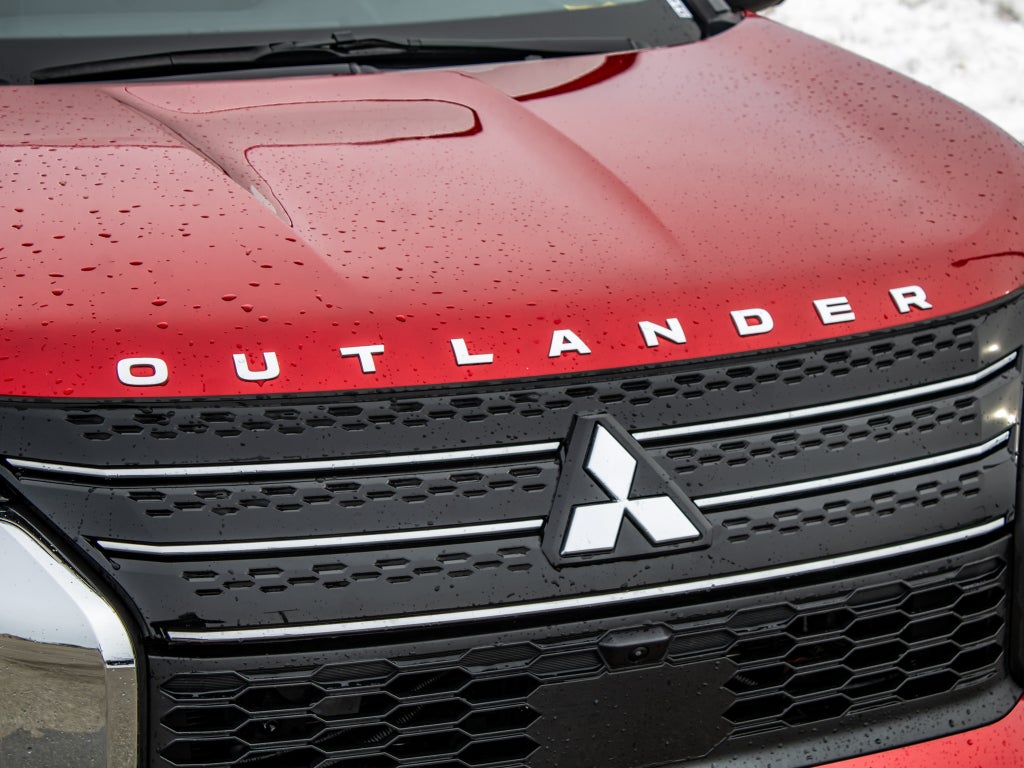 2024 Mitsubishi Outlander Plug-In Hybrid SEL