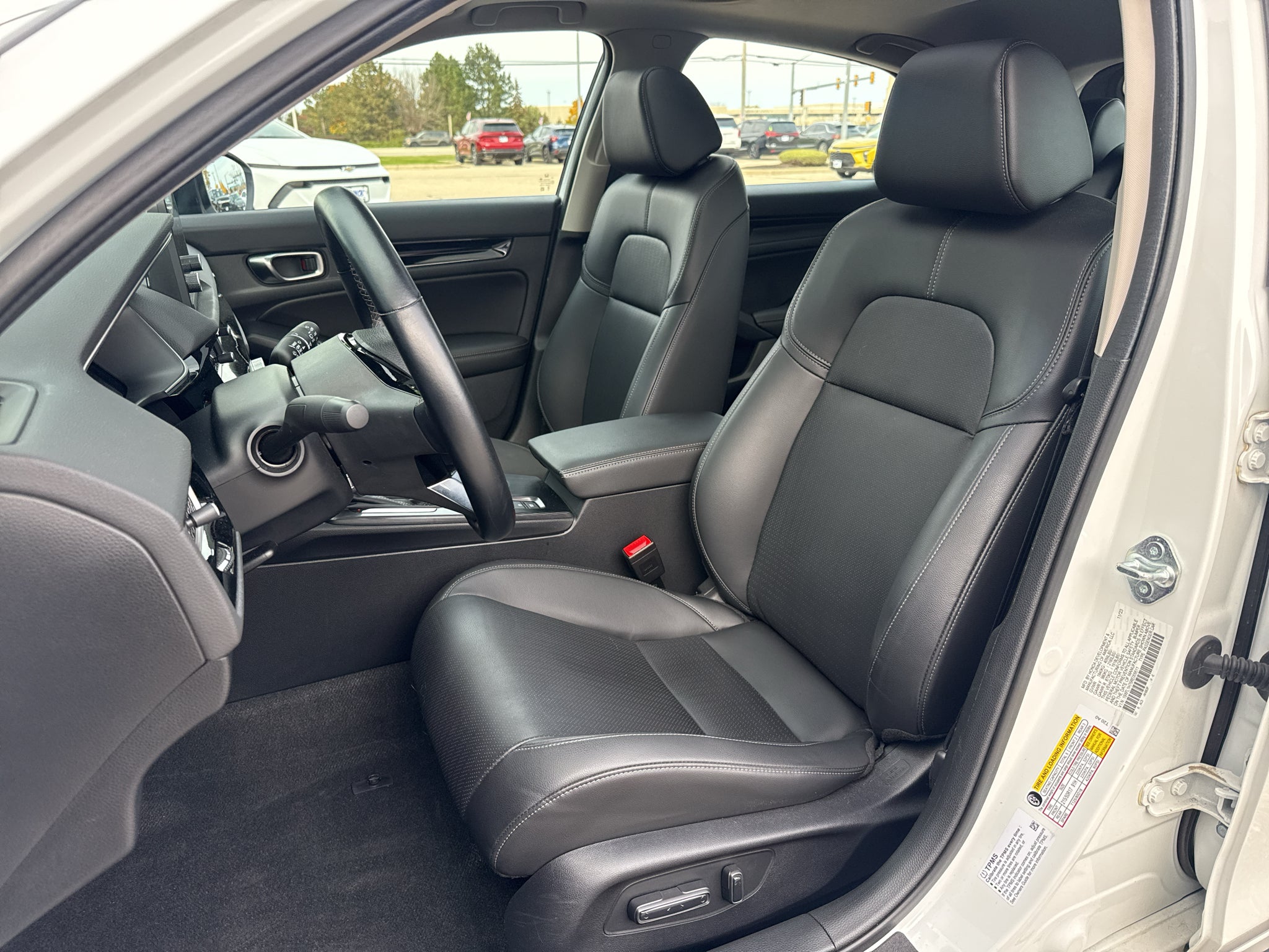 2024 Honda Civic Hatchback EX-L