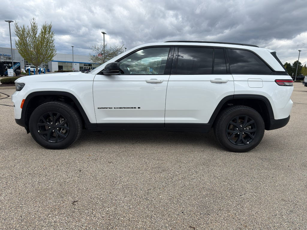 2025 Jeep Grand Cherokee Altitude
