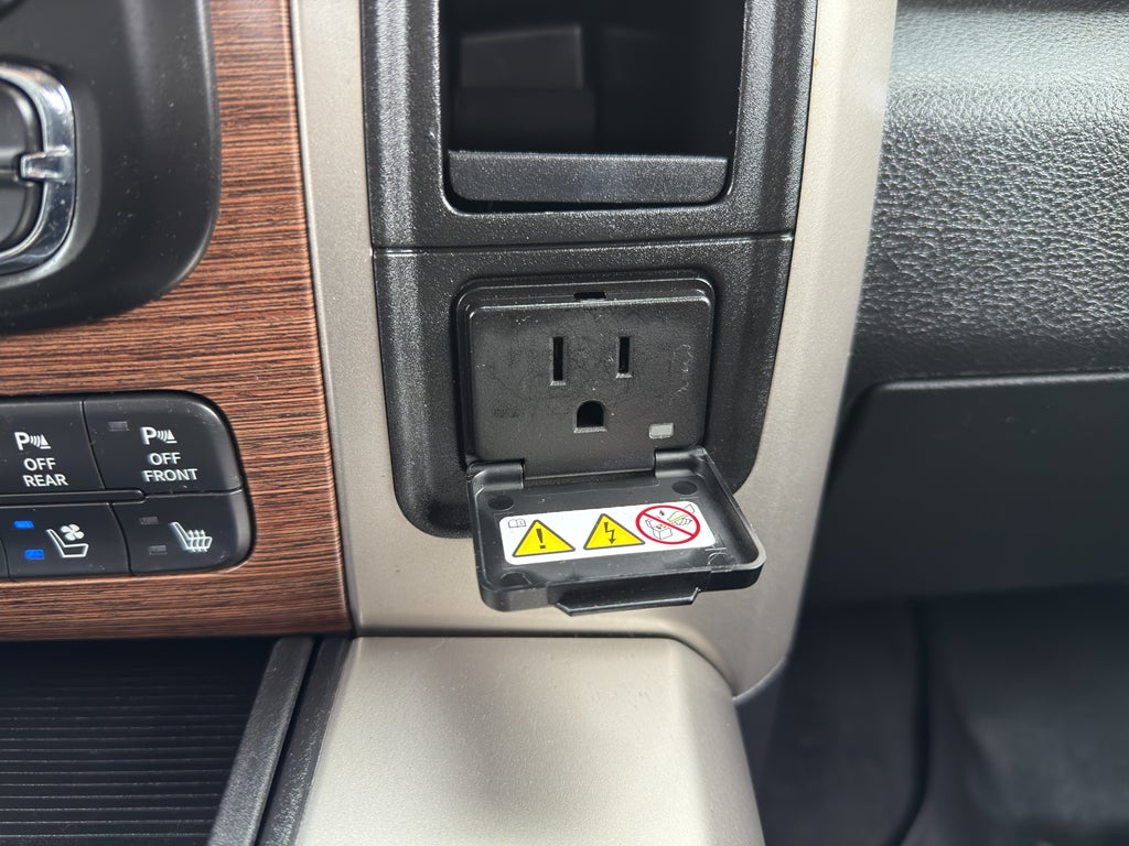 2015 RAM 1500 Laramie