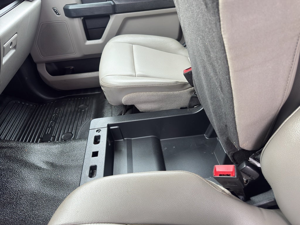 2022 Ford Super Duty F-250 SRW XL