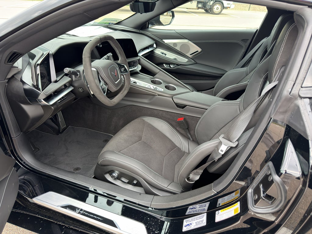 2027 Chevrolet Corvette Stingray 2LT