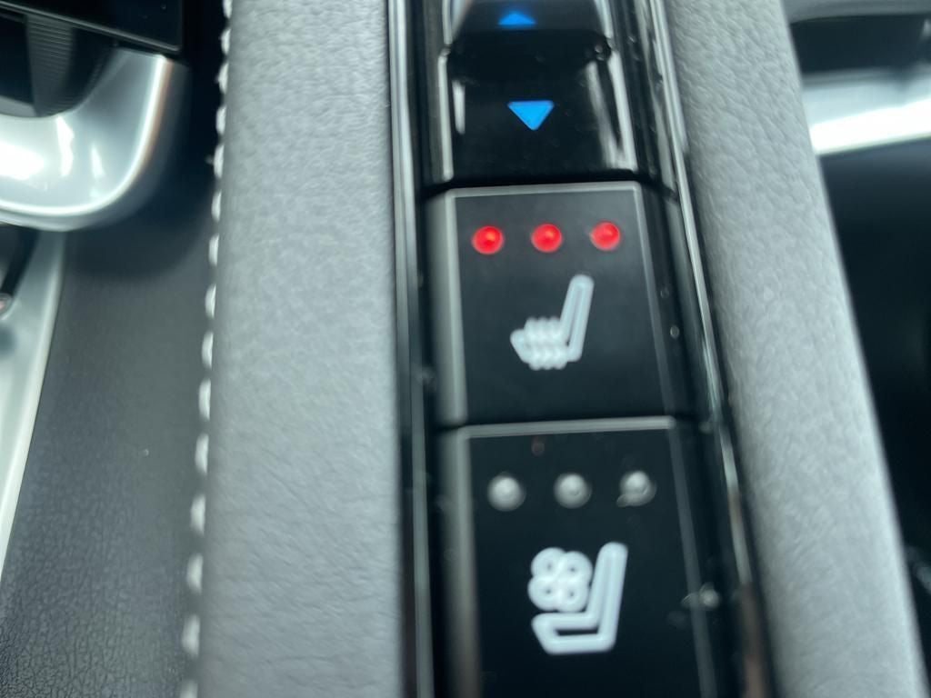 2025 Chevrolet Corvette E-Ray 2LZ