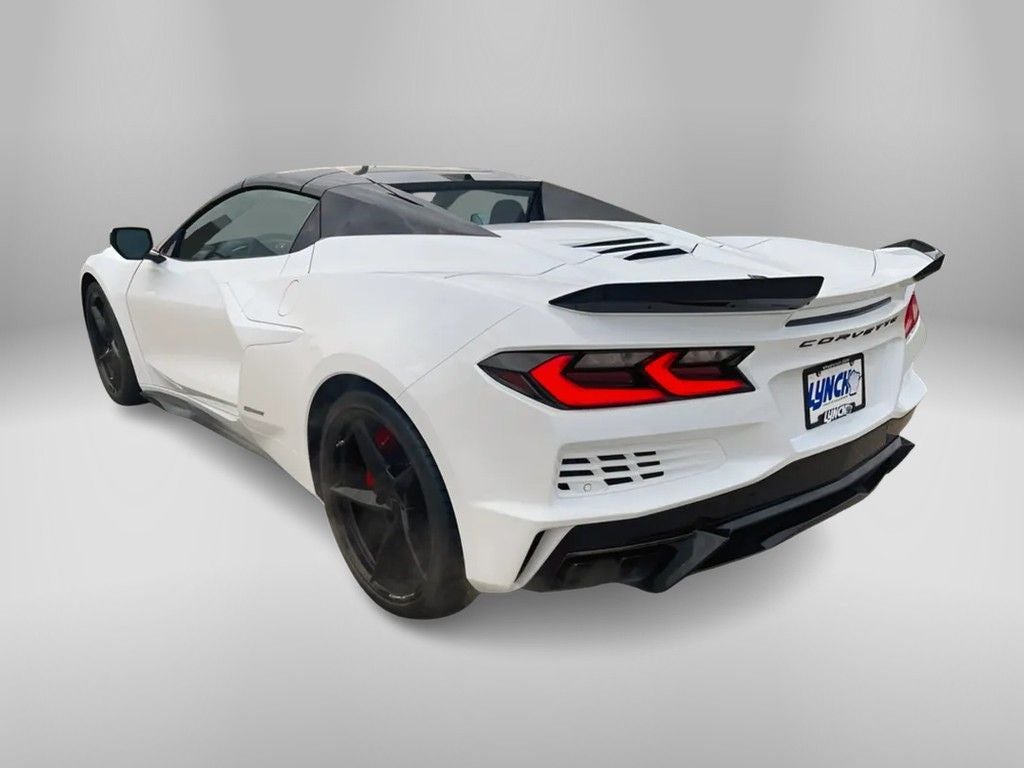 2025 Chevrolet Corvette E-Ray 2LZ