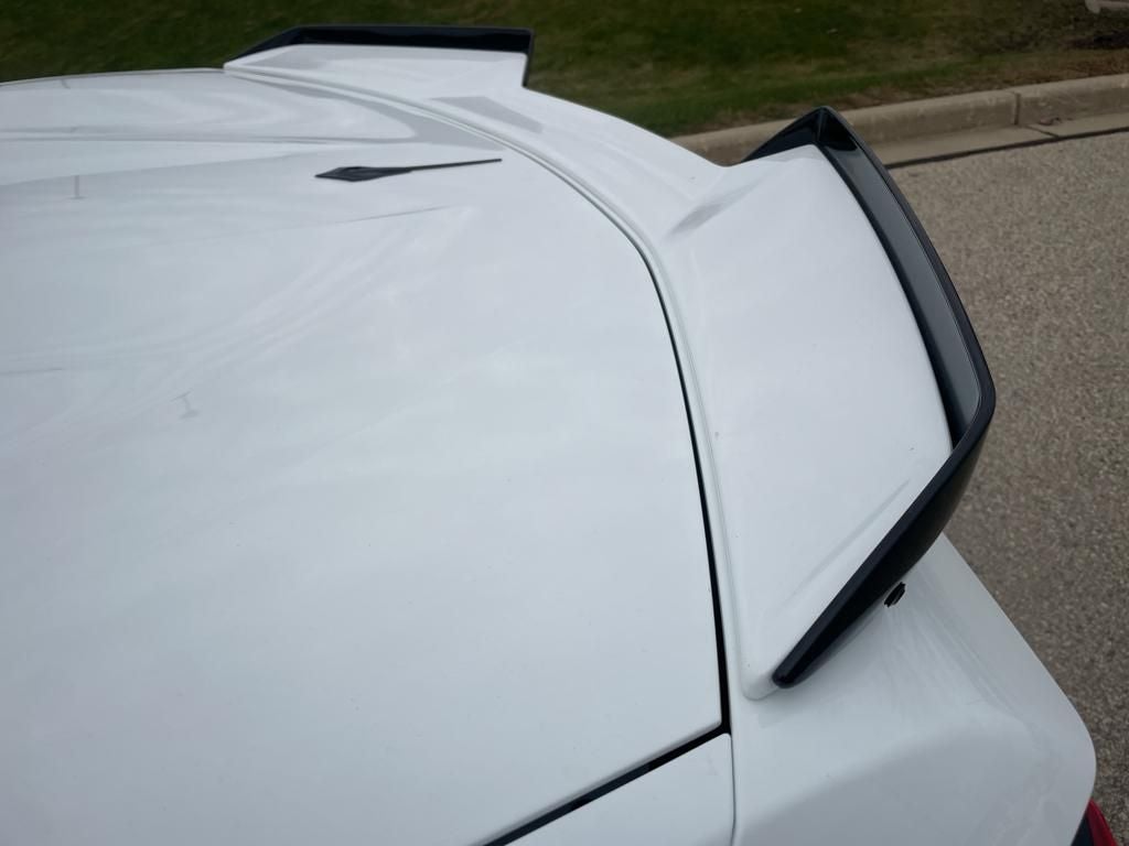 2025 Chevrolet Corvette E-Ray 2LZ